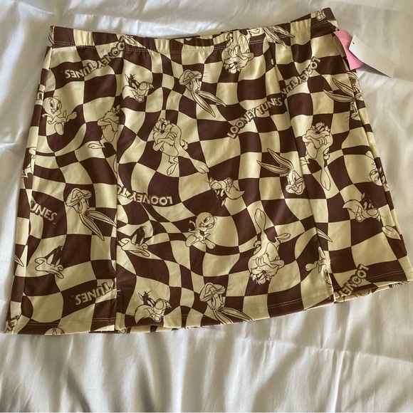 Looney Tunes Mini Skirt - Picture 1 of 7